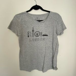 3️⃣/$1️⃣5️⃣ London Tee